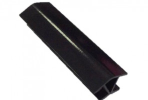 Угол цоколя универсальный 135 град. h100, черный глянец