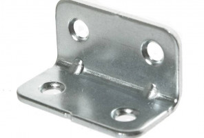 Уголок 22*22*40 цинк