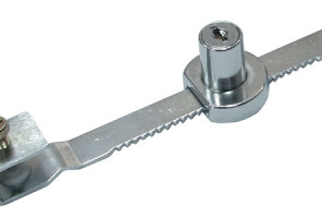 Замок реечный L=120мм для раздвиж. стекл. дверей хр.полир. Z518CP.3/120