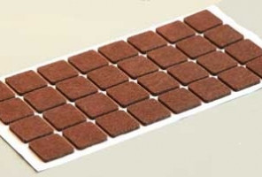 Подпятник фетровый 25*25мм (лист/32шт.)