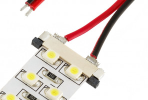 Соединитель односторонний с питанием 3528 для двухрядных лент LR32