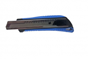 Нож-автомат SD-16, резиновый корпус, 18мм