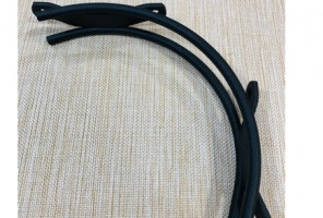 Полкодержатель усиленный 200х200 мм Черный