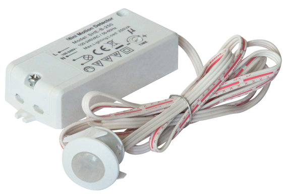 Датчик движения PIR 250 (15сек-3мин), 220V, 250W, макс.2.5м, каб 1,5м / 08.132.01.250