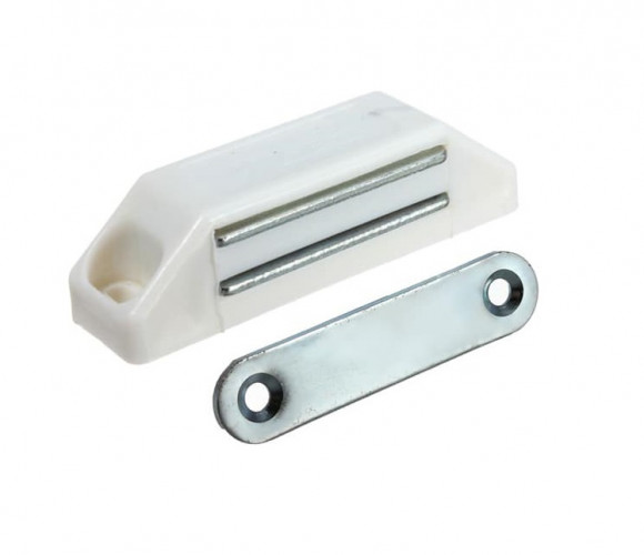 Магнит Большой Белый