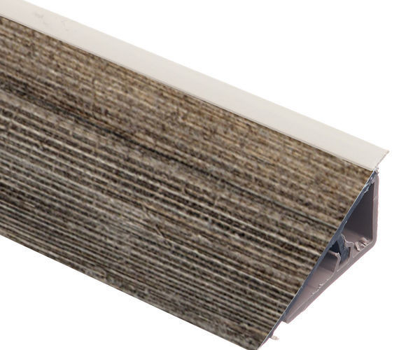 REHAU Перфетто-лайн - Плинтус №905   Малави коричневый  4200мм.  16099961001