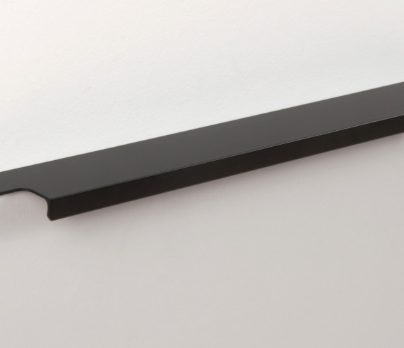 RT109BL.1/224/300 Черный матовый Ручка RAY