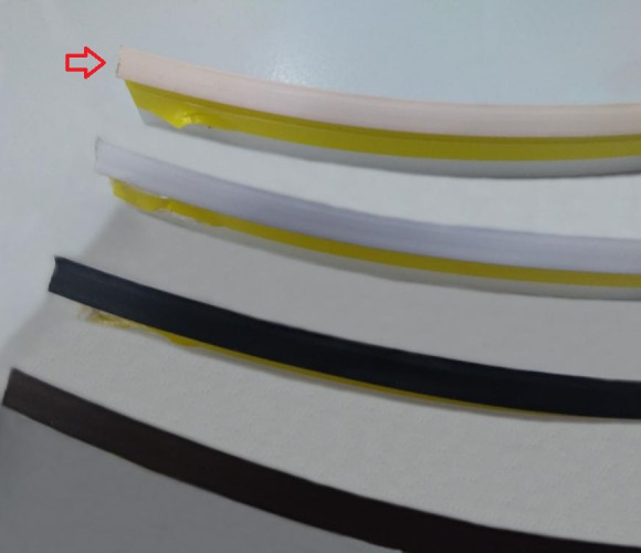 Универсальный гибкий уплотнитель, Кремовый, 5м   REHAU