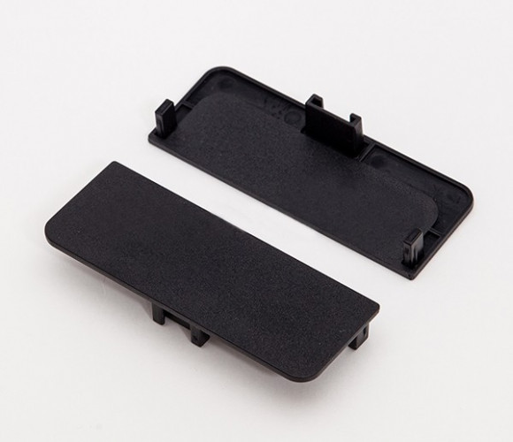 Заглушки закрытые для горизонт. профиля GOLA С черный REHAU