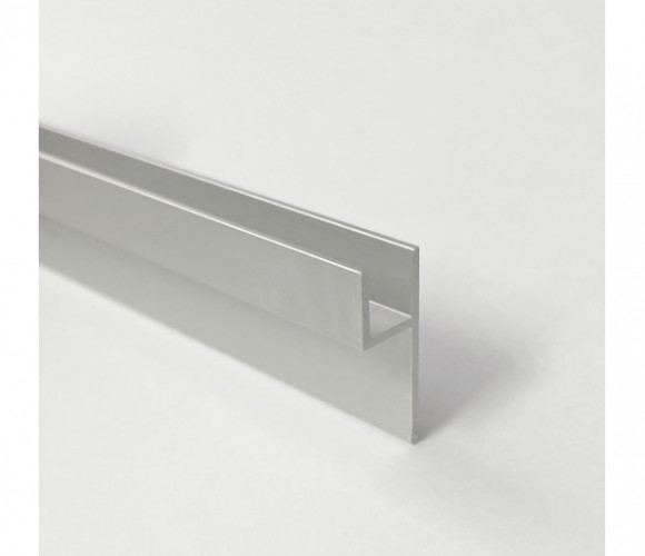 ПЛАНКА ПЛИНТУС  6 мм. серебро 3 м.  Крокос