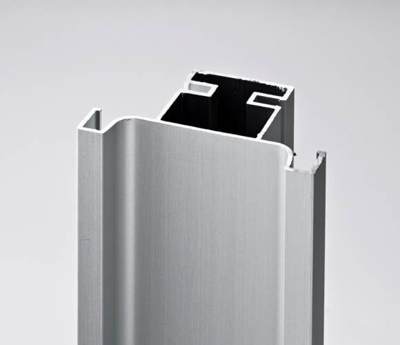 Профиль GOLA алюм. вертикальный С-образный, Белый 3010мм REHAU