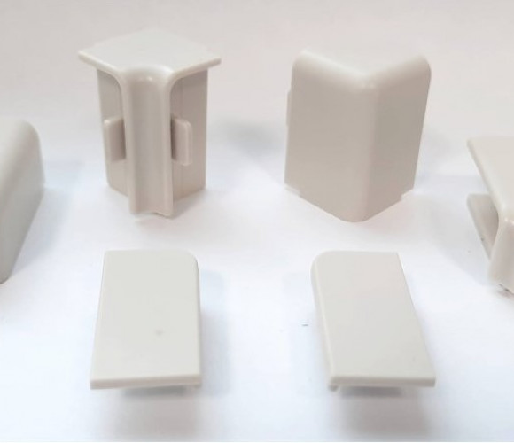 Комплект заглушек КВАДРО Д - 02 слоновая кость