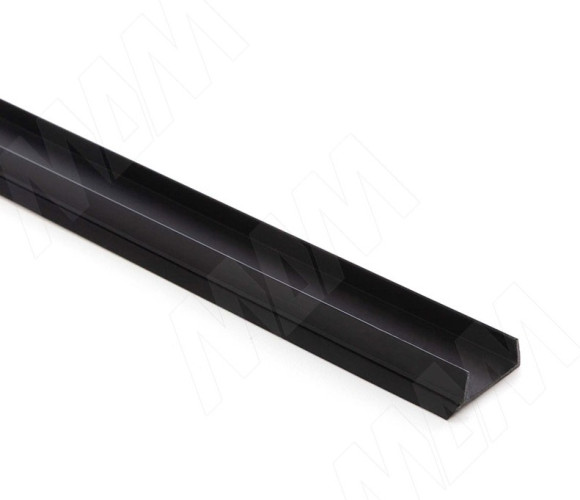 Уплотнитель для цоколя из ДСП 16мм. L=3м. черный   31.916R.3MBK